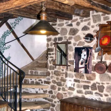 Casa vacanze Chirassimont, 2 Pièces, 4 Personnes - Fr-1-496-137 *