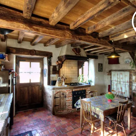 Chirassimont, 2 Pièces, 4 Personnes - Fr-1-496-137 Chirassimont